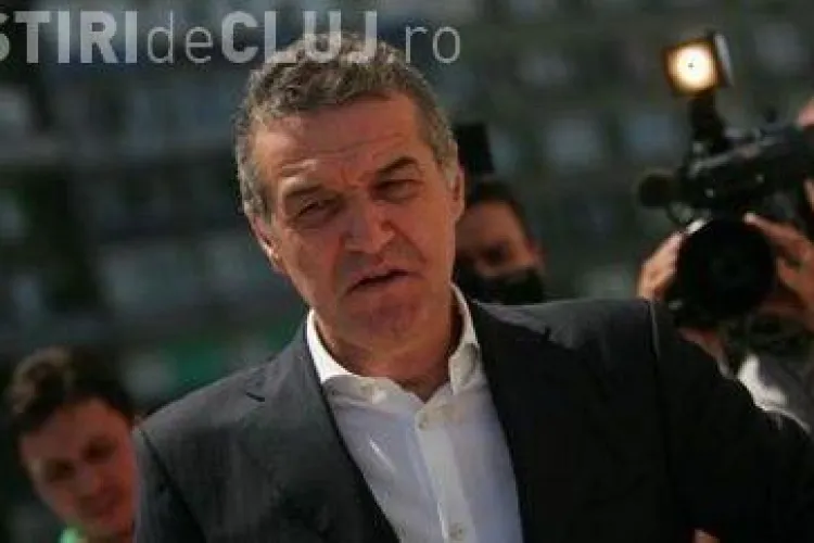 Noutati in dosarul Valiza! Becali sustine ca U Cluj si CFR Cluj au vrut sa faca blat pe 800.000 de euro: "Banii au fost fotografiati"! 