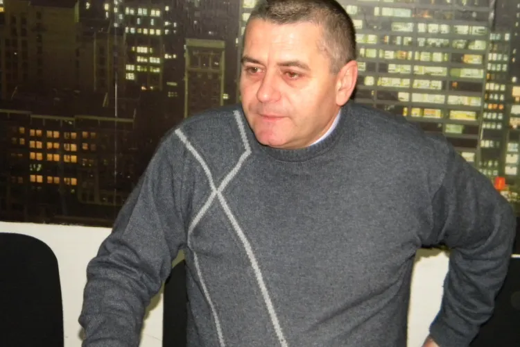 Deputatul PDL Mircia Giurgiu a votat "pentru" motiune!