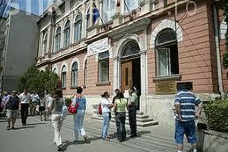 Doi studenti clujeni au castigat medalii de argint si bronz la Olimpiada internationala de matematica pe sud-estul Europei