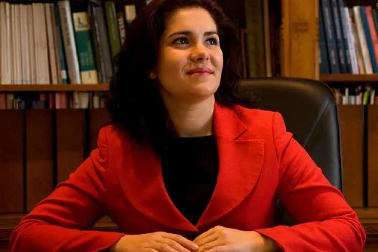 Avocatul Laura Pop, vicepresedinte PSD Cluj, acuzat ca a primit 10.000 de euro imprumut si a "uitat" sa ii restituie!