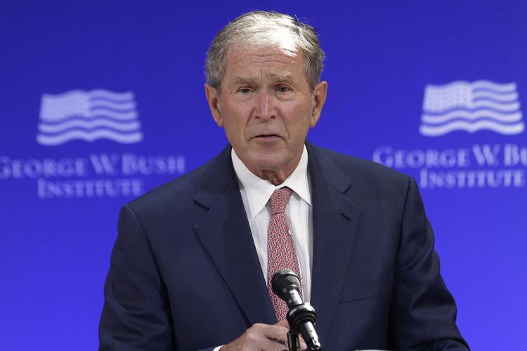 VIDEO - Fostul președinte al SUA, George Bush, a încurcat Ucraina cu Irak: „O invazie brutală a Irakului... Adică a Ucrainei”. Sala a izbucnit în râs 