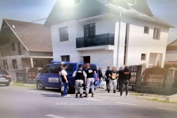 FOTO - Românul fugit din Austria și arestat în Florești conducea o grupare care a traficat 36.000 de oameni