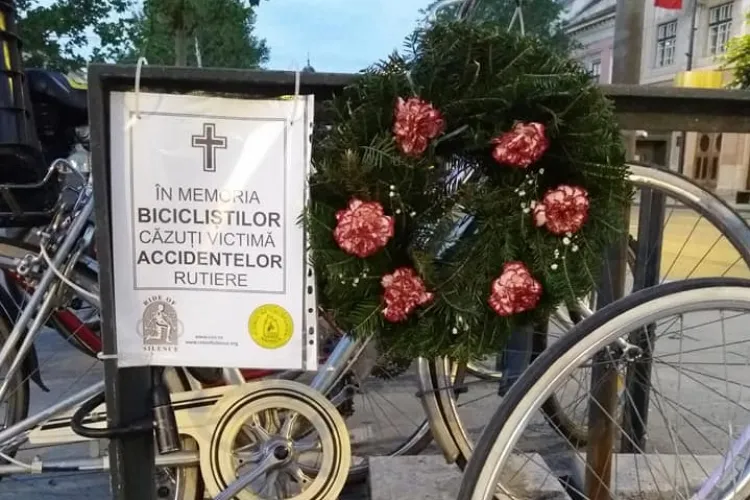 Bicicliștii clujeni ies în stradă în memoria celor omorâți de mașini. Astăzi de la ora 18:30 are loc „Marșul Tăcerii 2022”