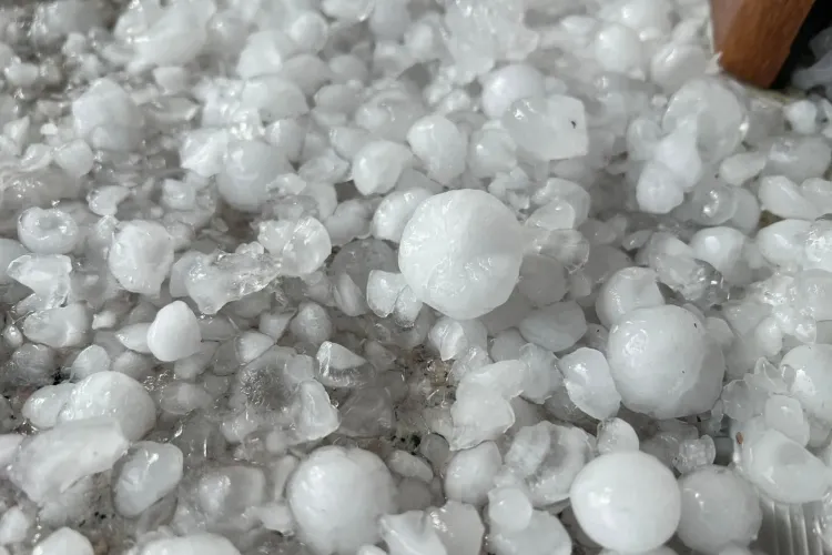 Grindina a facut ravagii la Cluj - VIDEO