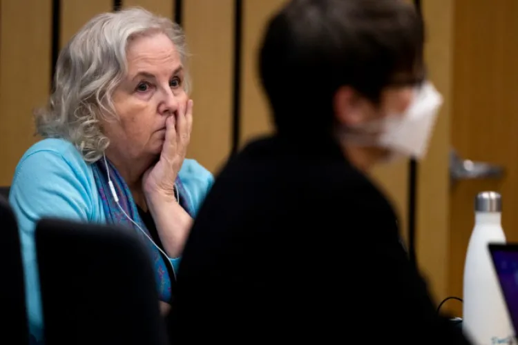 Autoare, condamnată la închisoare pentru că și-a omorât soțul. Cu 7 ani înainte de crima macabră a scris eseul „Cum să-ți ucizi soţul”