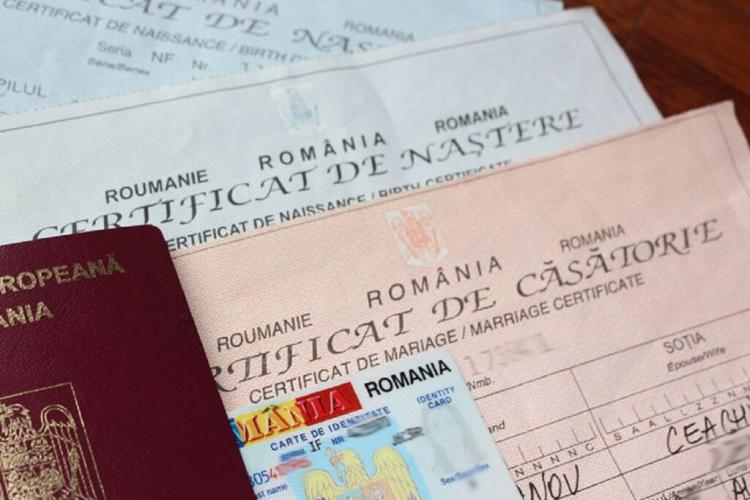 Mii de români încă nu și-au schimbat actele expirate în pandemie. Riscă amenzi de până la 500 de lei dacă sunt prinși