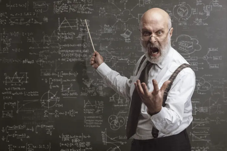 Sorin Cîmpeanu: Profesorii agresivi sau cei care dau meditații la propria clasă vor fi „detitularizați”