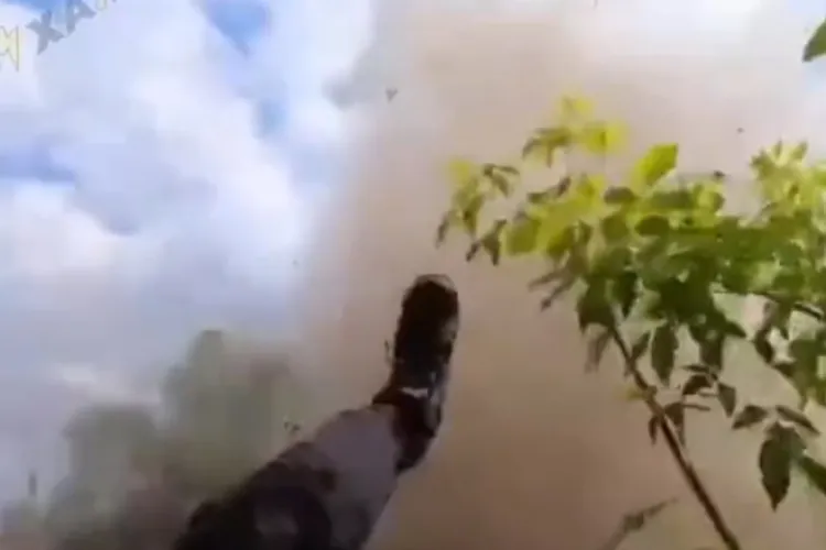 VIDEO - Momentul în care mai mulți jurnaliști străini și ucraineni sunt la un pas să fie uciși de bombele rușilor