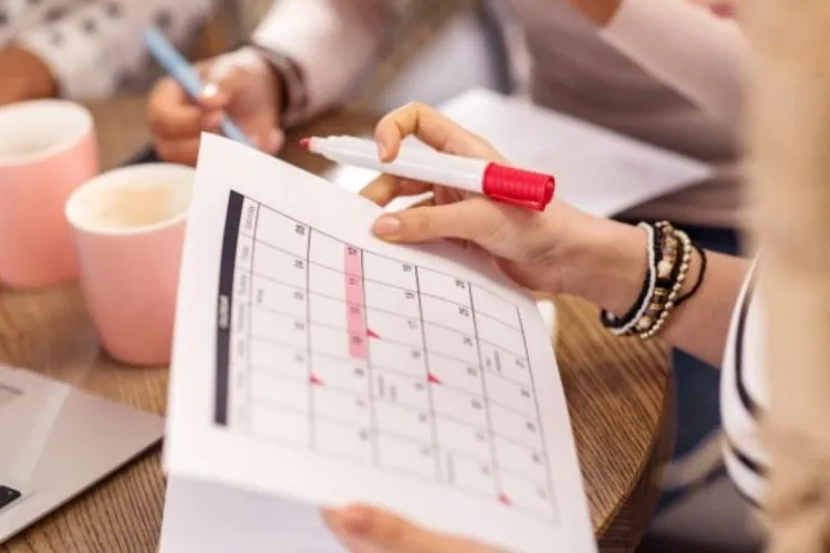 Românii vor avea un weekend prelungit luna viitoare. Zile libere de Rusalii 2022