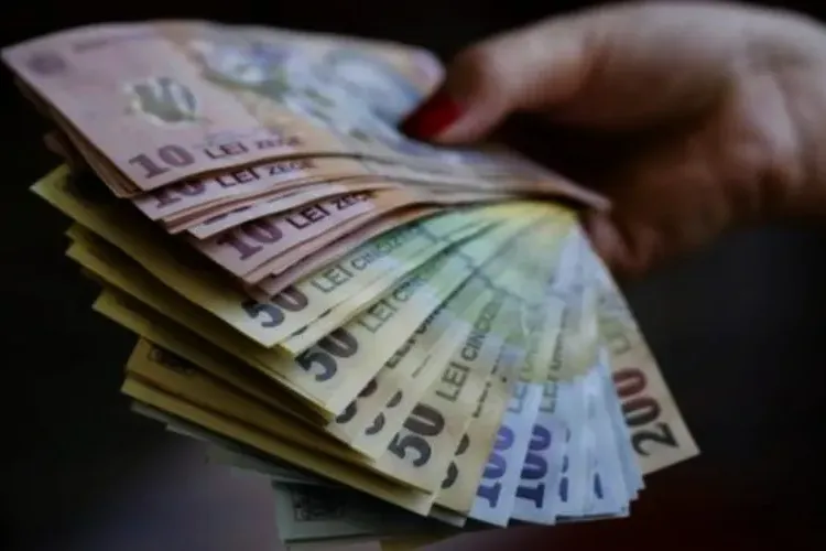 După ce face angajări cu nemiluita, Guvernul pregăteşte supraimpozitarea privaților   