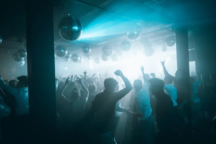 Tragedie cumplită. Elev mort la banchetul de final de an, chiar sub ochii tatălui său profesor