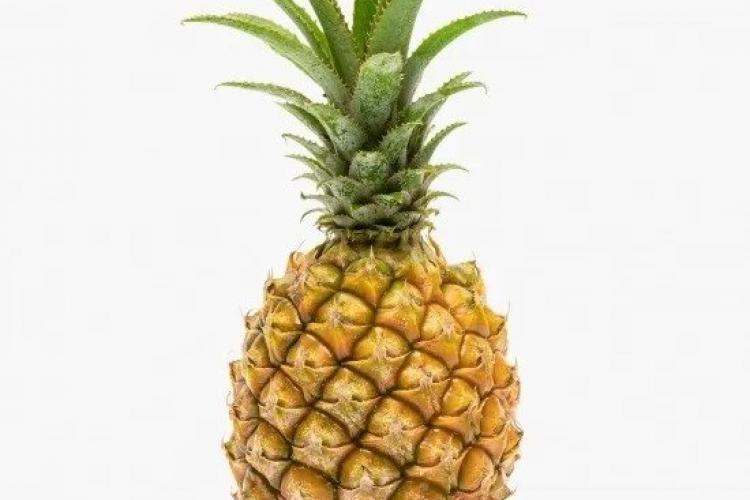 De ce ar trebui să mănânci ananas și banane, dacă vrei să slăbești în timp ce dormi?