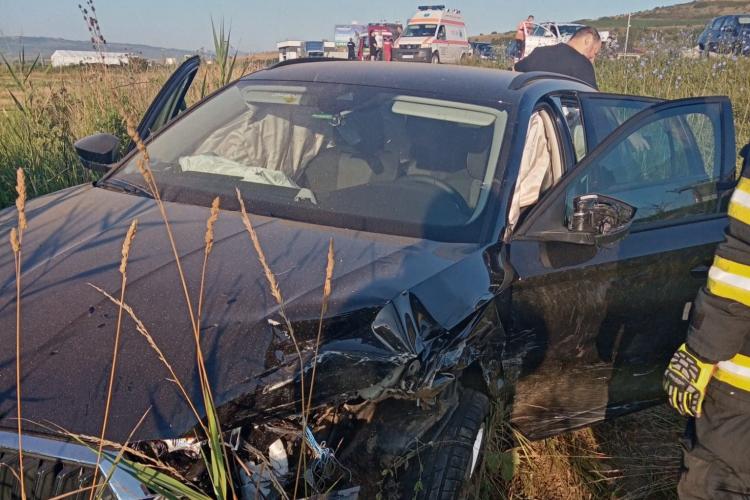 FOTO. Accident grav pe centura Vâlcele-Apahida. Un bărbat, transportat de urgență la spital