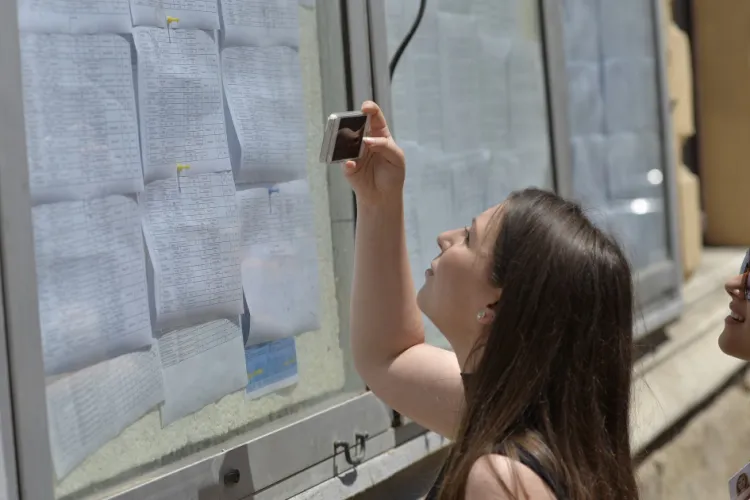 CLUJ - Evaluare Națională 2022: Au fost depuse peste 700 de contestații în Cluj