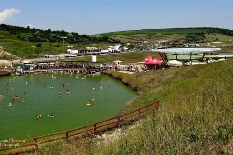 Băile sărate Durgău Turda, închise în plină vară: ”Lasă domnule deschis, liber… Alooooo, e vară afară” - FOTO
