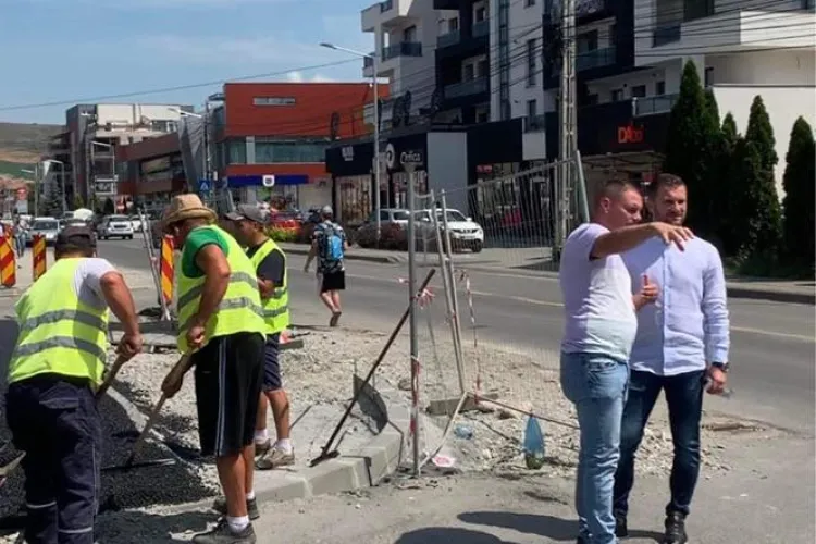 Bogdan Pivariu, primarul din Florești, a verificat lucrările de pe Eroilor: 7 luni voi fi pe teren să se termine lucrarea - FOTO   