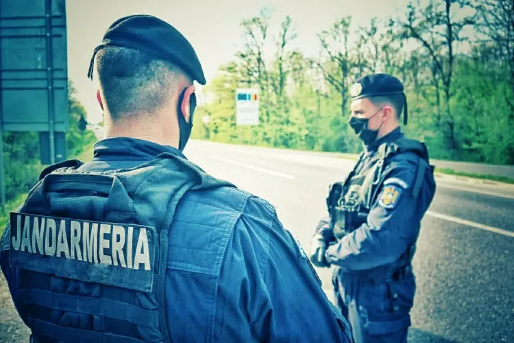 Trei persoane, reținute de jandarmeria Cluj pentru posesie de droguri. Ancheta a fost preluată de DIICOT