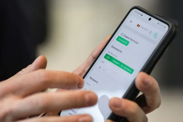 Klaus Iohannis a promulgat legea prin care sunt anulate amenzile aplicate pentru necompletarea formularului de intrare în Romania