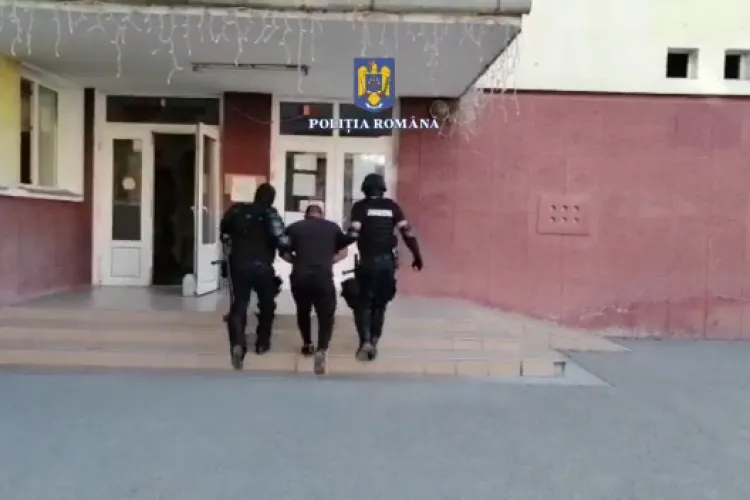 Bombardier în devenire din Turda, arestat de mascați! Dădea bani cu camătă și apoi urmau șantaje și răzbunări