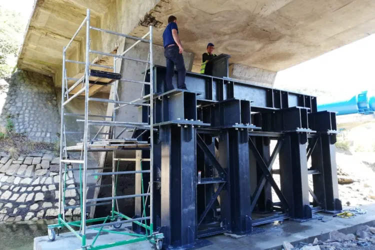 Alin Tișe, referitor la lucrările de reparare de la podul din Gilău: „Vom relua circulația în câteva zile”