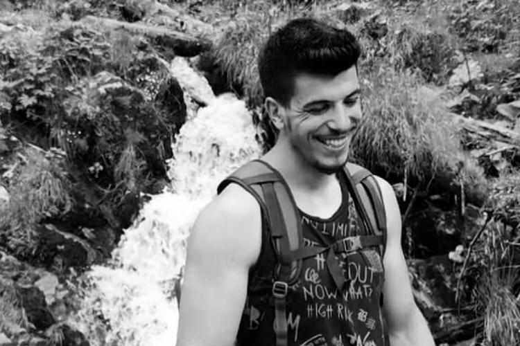 Tânărul din România, dispărut în apele mării din Lefkada, a fost găsit mort. Radu, căutat de prieteni până în ultima clipă