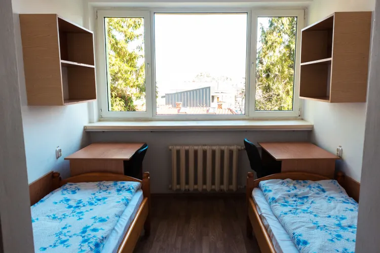 Explozie de preţuri la Cluj-Napoca: Cât costă o cameră de cămin pe perioada festivalului Untold 