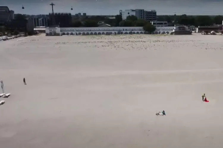 Tupeu de patron de hotel de la Mamaia: Nu vreau turiști străini. Tin hotelul deschis pe weekend și îi rad de bani pe ai noștri   