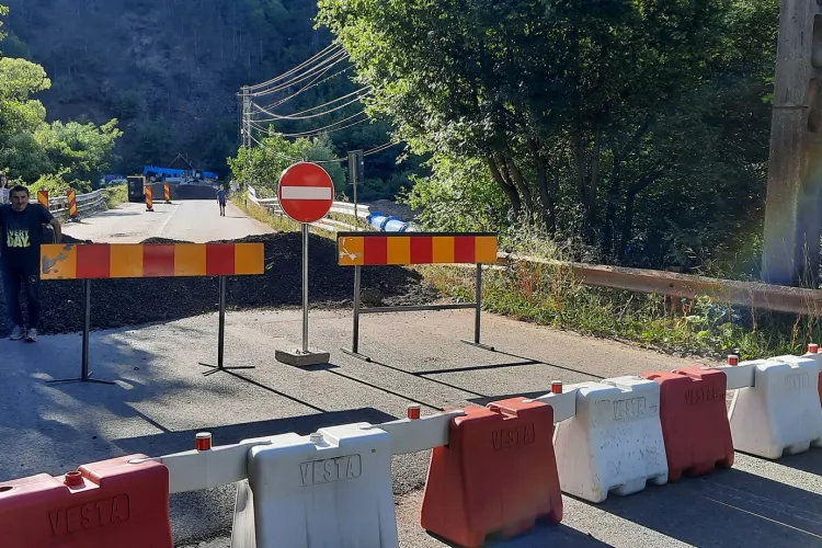 Au închis drumul spre Someșu Cald, Tarnița, Mărișel. Nu se mai poate circula - FOTO   