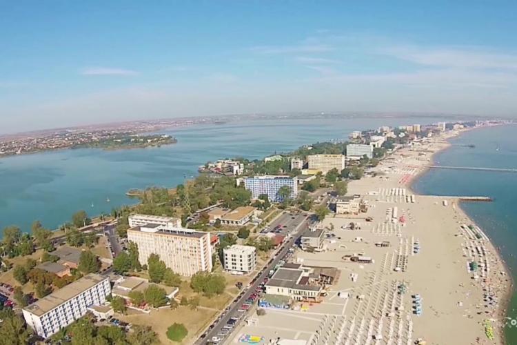 VIDEO. „Mă simt ca bogătașii, parcă am plajă privată”. S-au dus vremurile când stațiunile de pe litoralul românesc erau pline de turiști