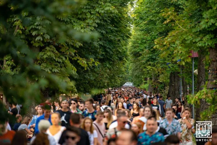 Primăria face „inventarul stricăciunilor” de după UNTOLD. Dan Tarcea: „S-au făcut filmări înainte, sunt obligați să readucă totul la acea stare”