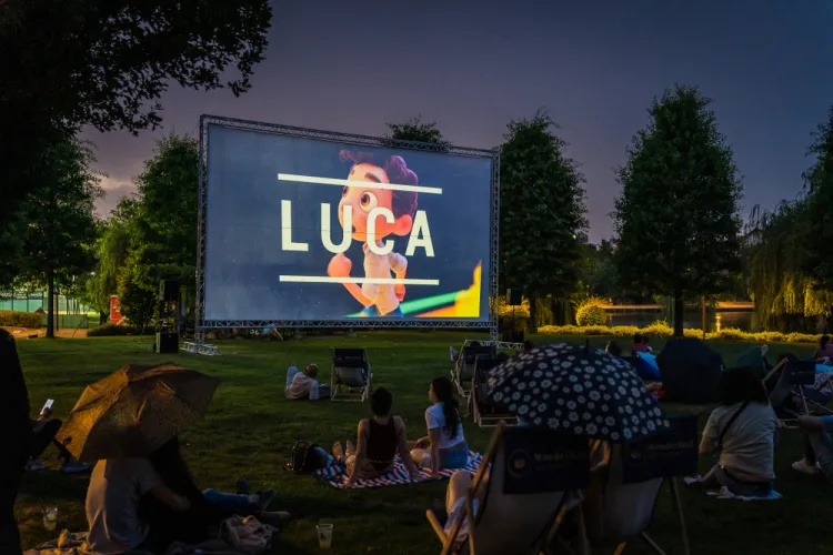 Movie Nights Iulius Mall Cluj: Seară plină de aventuri în Iulis Parc Cluj cu animația Disney „LUCA”