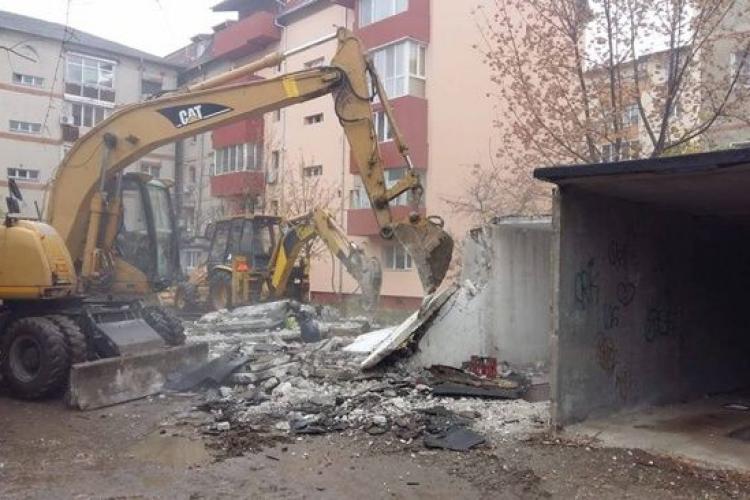 Toate garajele din Cluj-Napoca, demolate în următorii 3 ani: ”Nu avem gazon, dar avem arbori, care sunt mai eficienți”