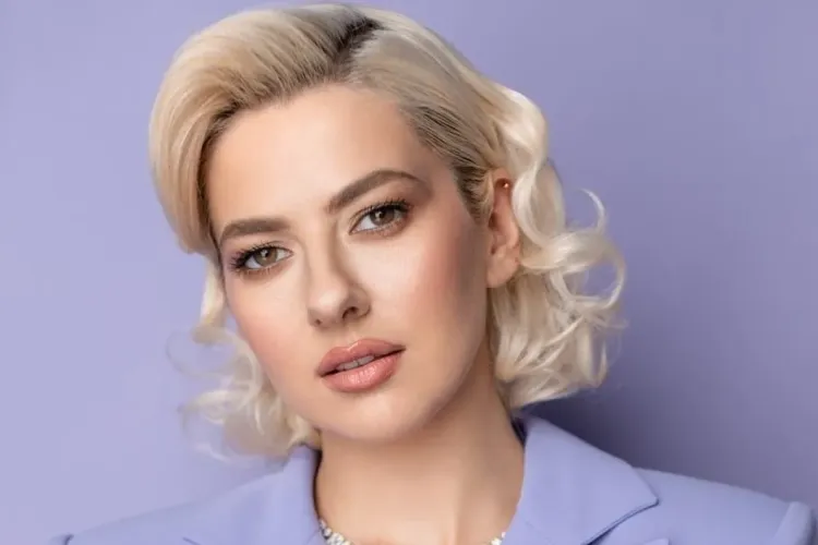 Lidia Buble: ”Bărbatul care petrece foarte mult timp în sală nu prea are de muncă”