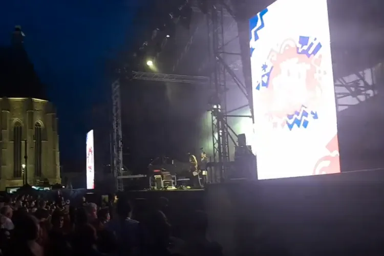 Moment de toleranță la Zilele Culturale Maghiare! Au fost intonate imnurile României și Ungariei, dar numai unul a fost aplaudat - VIDEO