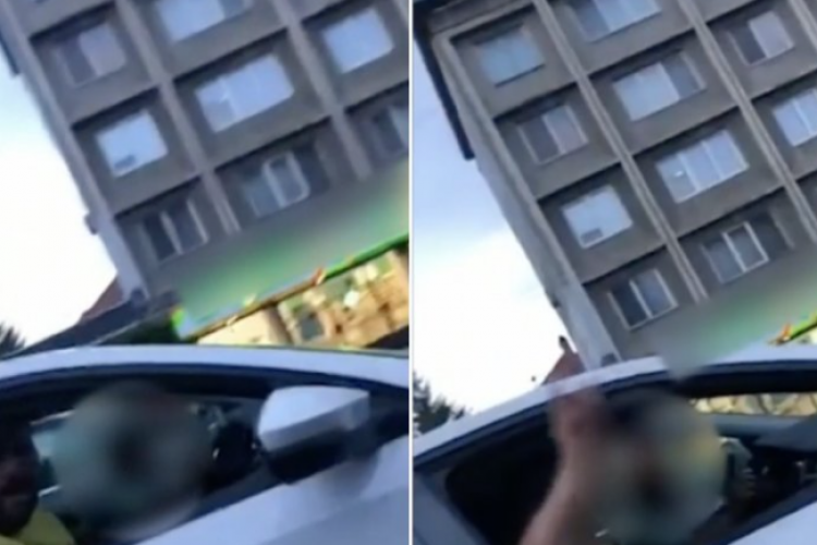 VIDEO - Imagini virale: Copil filmat la volan prin oraș. Poliția îl caută pe bărbatul care stătea pe locul din dreapta