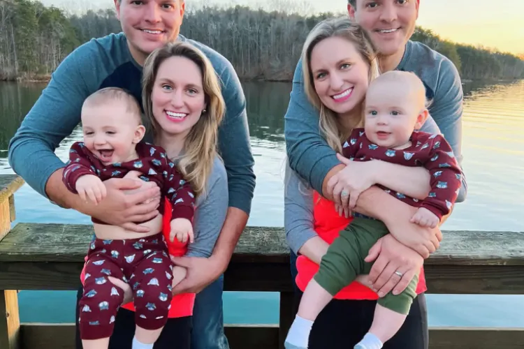 Cum se poate ca doi copii să fie şi verişori, şi fraţi în acelaşi timp. Cine sunt părinţii lor şi cât de rar e fenomenul „gemenilor cuaternali”