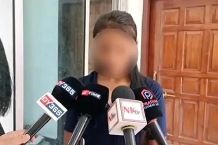 O adolescentă și-a injectat sângele contaminat cu HIV al iubitului său pentru a-și arăta devotamentul față de el 