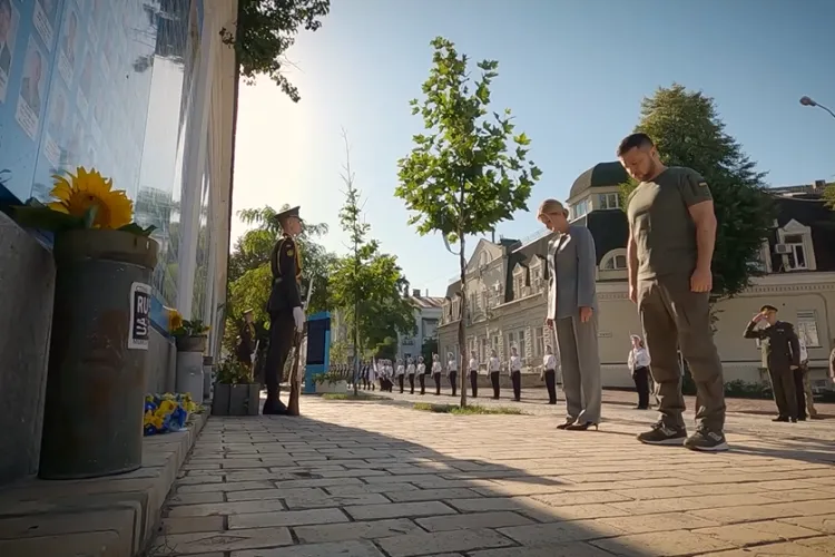 VIDEO - Ce „cadou” le-a lăsat Putin ucrainenilor de Ziua Independenței: 22 de morţi și 50 de răniți