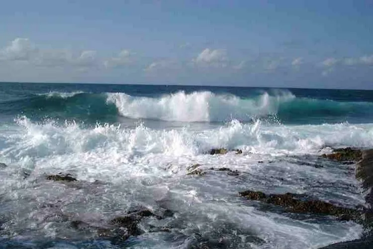 ”Cuvintele nu-şi au rostul” - Român inecat în Grecia. S-a aventurat în valurile periculoase