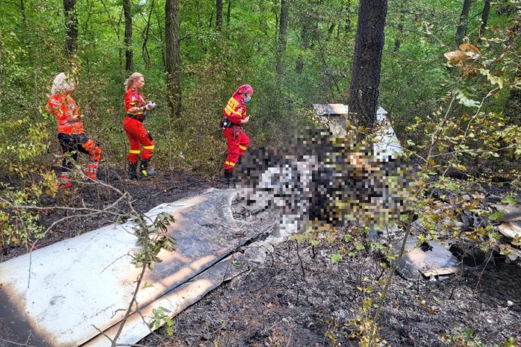 Un avion de mici dimensiuni s-a prăbușit în județul Giurgiu. La locul accidentului au fost găsite două persoane carbonizate  
