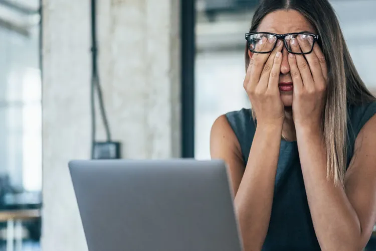 „Demisia silențioasă”: O nouă metodă prin care angajații încearcă să-și recapete viața personală