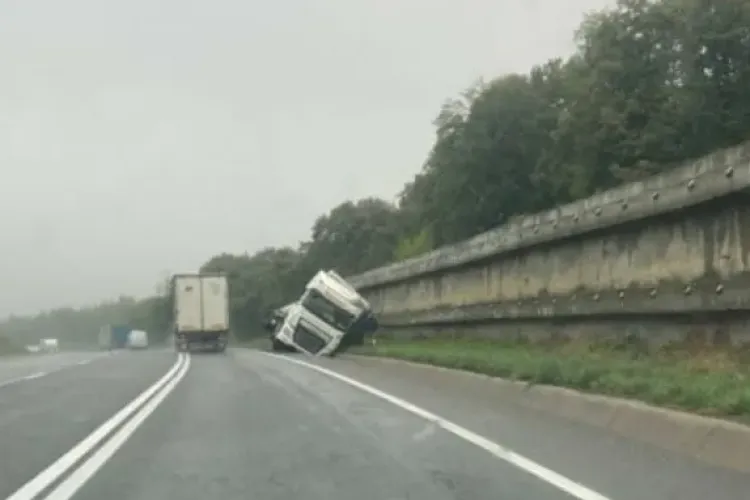 Centura Vâlcele se închide timp de aproximativ o oră, vineri, 9 septembrie