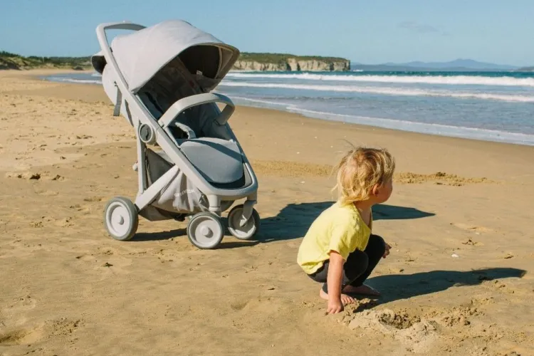 „Jeg, servire în sictireală, taxă de duș de cinci lei. Nu vă recomand să mergeți cu copil mic”: Turistă, după concediul pe litoralul românesc