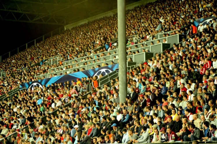 În urmă cu 10 ani, CFR Cluj se califica în grupele Champions League: Rezervele de atunci, i-ar fugări acum pe titulari - FOTO