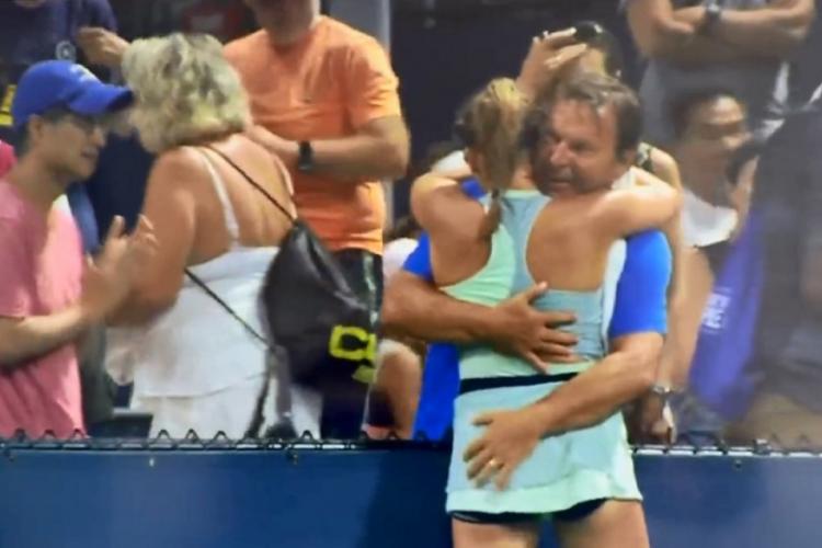 ”Atingerile din filmare au surprins lumea tenisului” - Gesturi nefirești la US Open între o sportivă și tatăl ei
