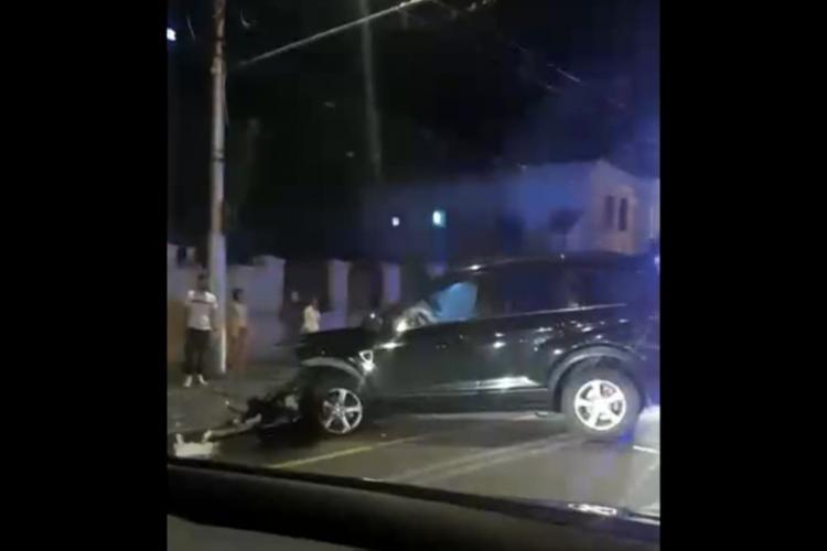 VIDEO. Accident grav în zona Platinia. Două mașini făcute PRAF pe Calea Mănăștur