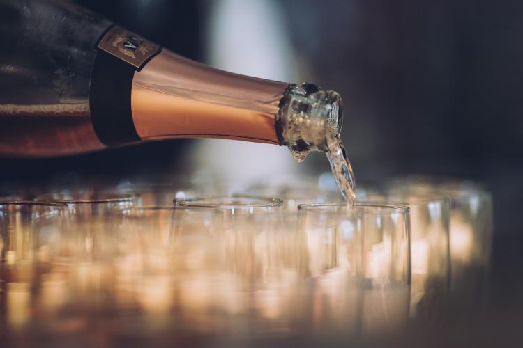 Cât costă cea mai scumpă șampanie din lume. „Minunea spumantă” are o vechime de peste o sută de ani