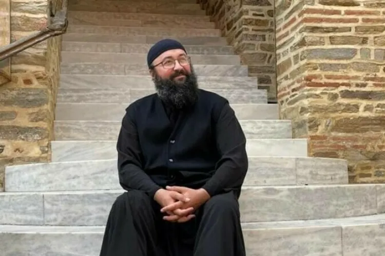 Alte cinci femei au depus plângeri împotriva preotului Visarion Alexa, pentru agresiune sexuală