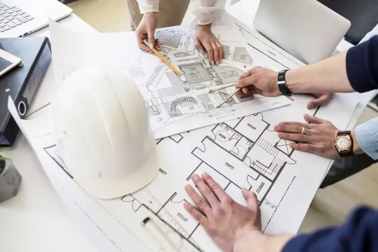 OAR Transilvania: Arhitect acuzat că a semnat în fals documentații pentru obținerea autorizațiilor de construcție