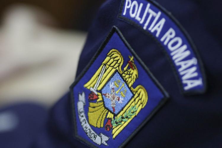 Caz halucinant la IPJ Mureș! Polițiști monitorizați prin aplicații de supravegheat copiii, de un șef